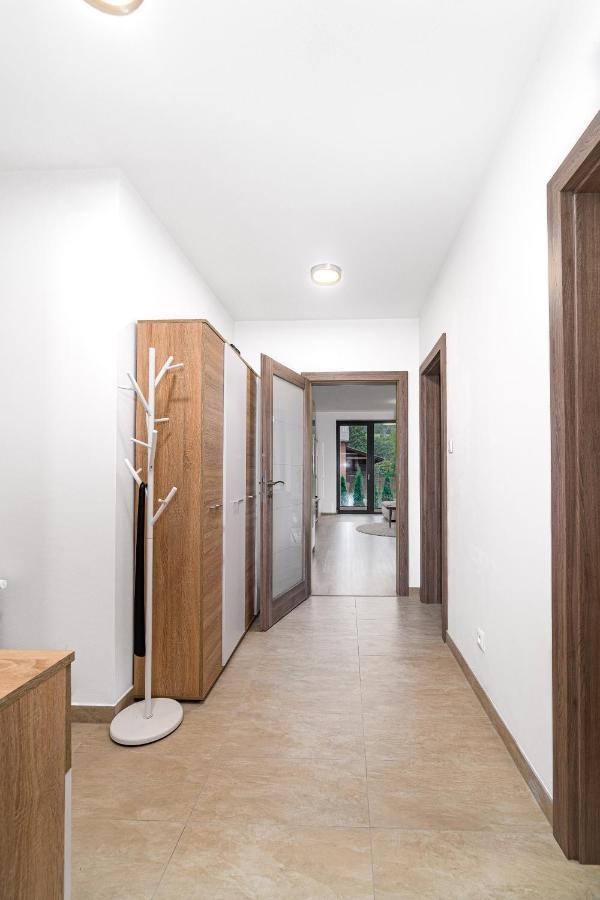 Апартаменты Apartman 1006 Челадна Экстерьер фото